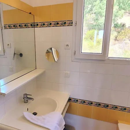 Daire Rare Pearl With Pool And Beautiful Sea View Grimaud